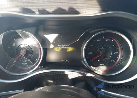 2016 Dodge Charger Sxt z USA, uszkodzony, nr VIN 2C3CDXJG5GH268008